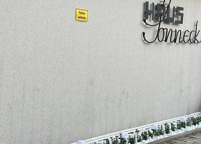 Haus - Sonneck * Schönwalde